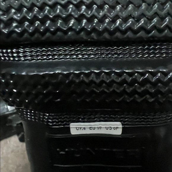 Hunter women’s classic tall rain boots - Picture 4 of 8